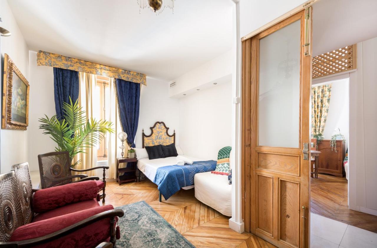 Ferienwohnung La Casa De Postas Madrid Exterior foto